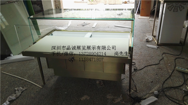 珠宝展柜制作.jpg