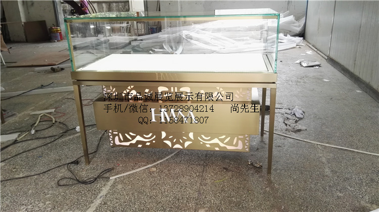 珠宝展柜设计.jpg